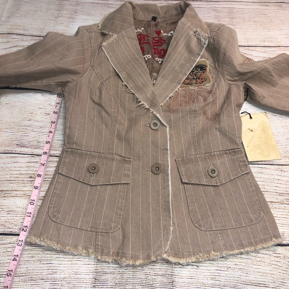 Love Stitch Denim Blazer - Picture 7 of 8